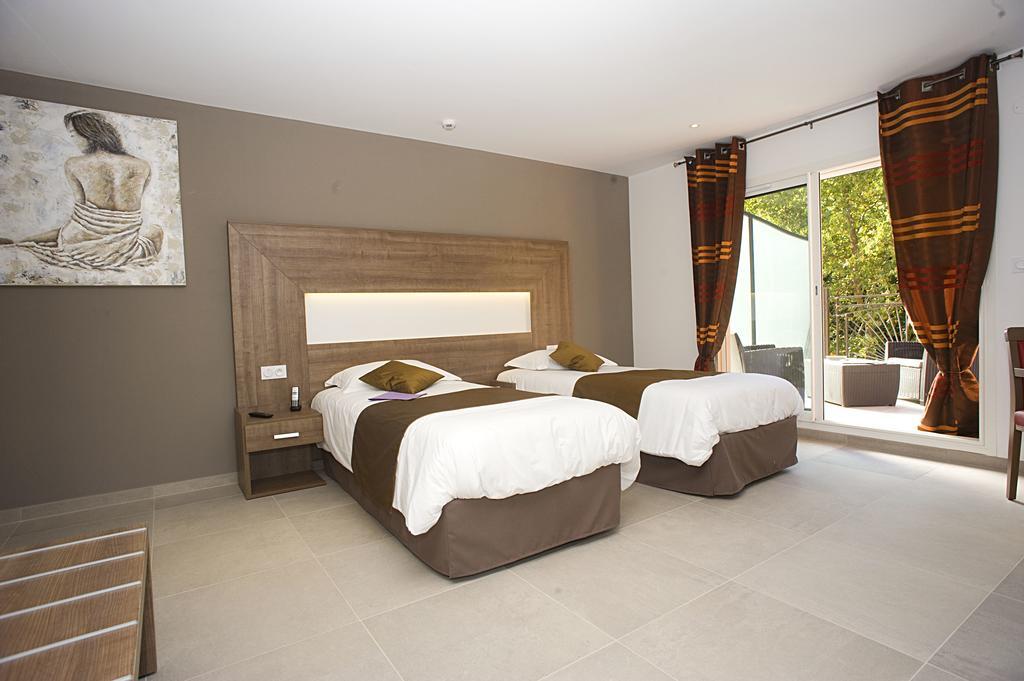 The Originals City, Hotel Les Bastides Du Gapeau Sollies-Toucas Room photo